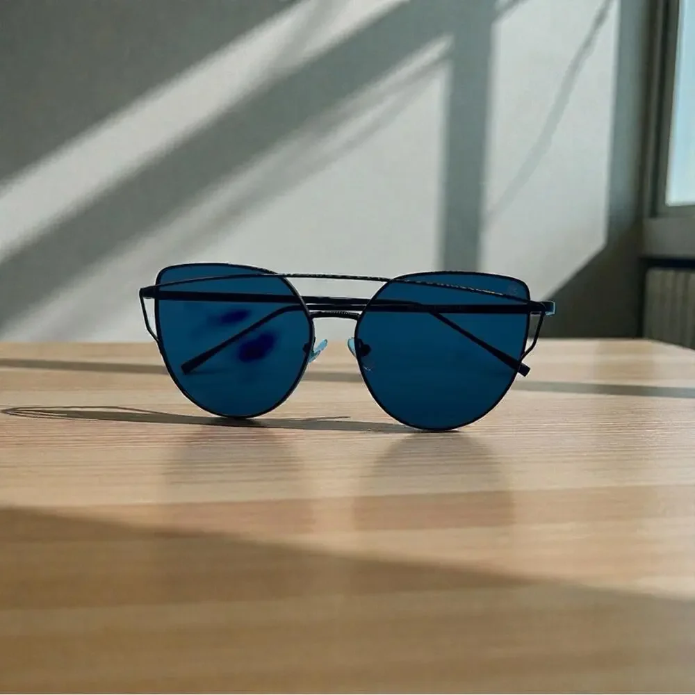 Stylish Black and‎ Blue Sunglasses